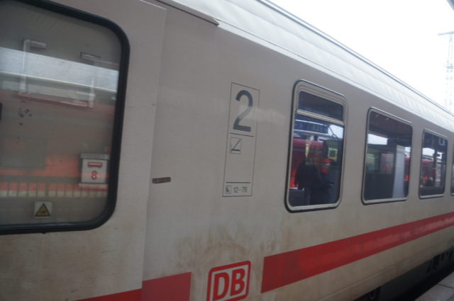 ドイツ鉄道（Deutche Bahn)に乗ってみました。　  ミュンヘン中央駅からローテンブルグまで